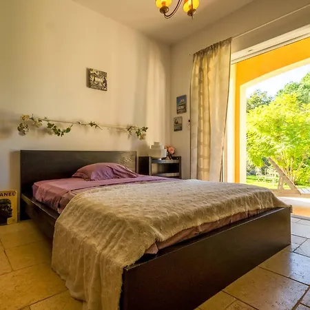 Villa Provencale - 10 Pers. - Fr-1-816-48 *